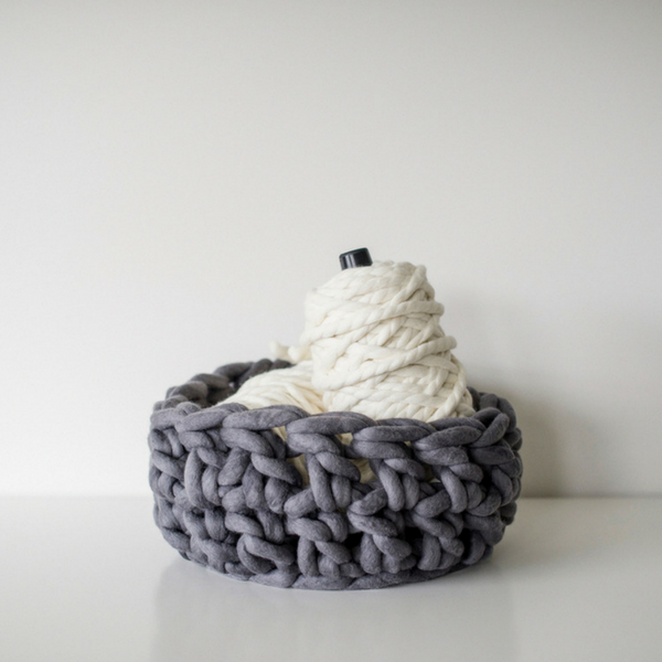 Crochet your own chunky yarn basket using Plump & Co XXL yarn